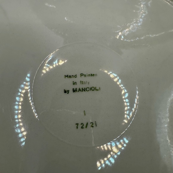 SOLD 2 Mancioli Italy 10 in. Ceramic Plate /Platter 72/21 Hand painted Daisy - Picture 4 of 4